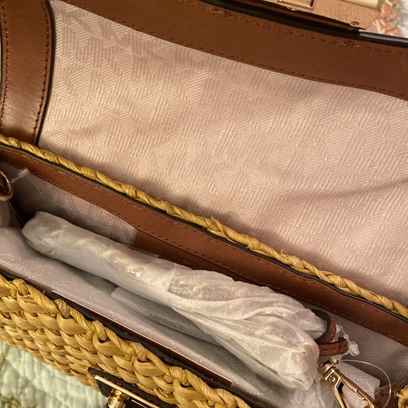 Michael Kors Straw Gabriella bag - Picture 3 of 5